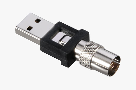 USB-Stecker mit Antennenkabel-Anschluss