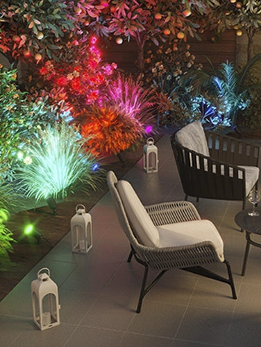 Illuminated garden ambience, illuminated by Hama garden light WLAN